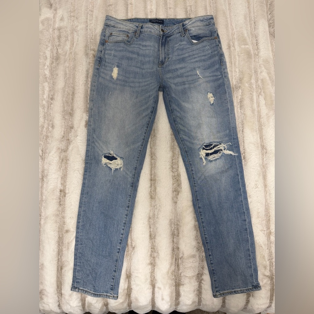 Aeropostale Faded Blue Ripped Skinny Jeans